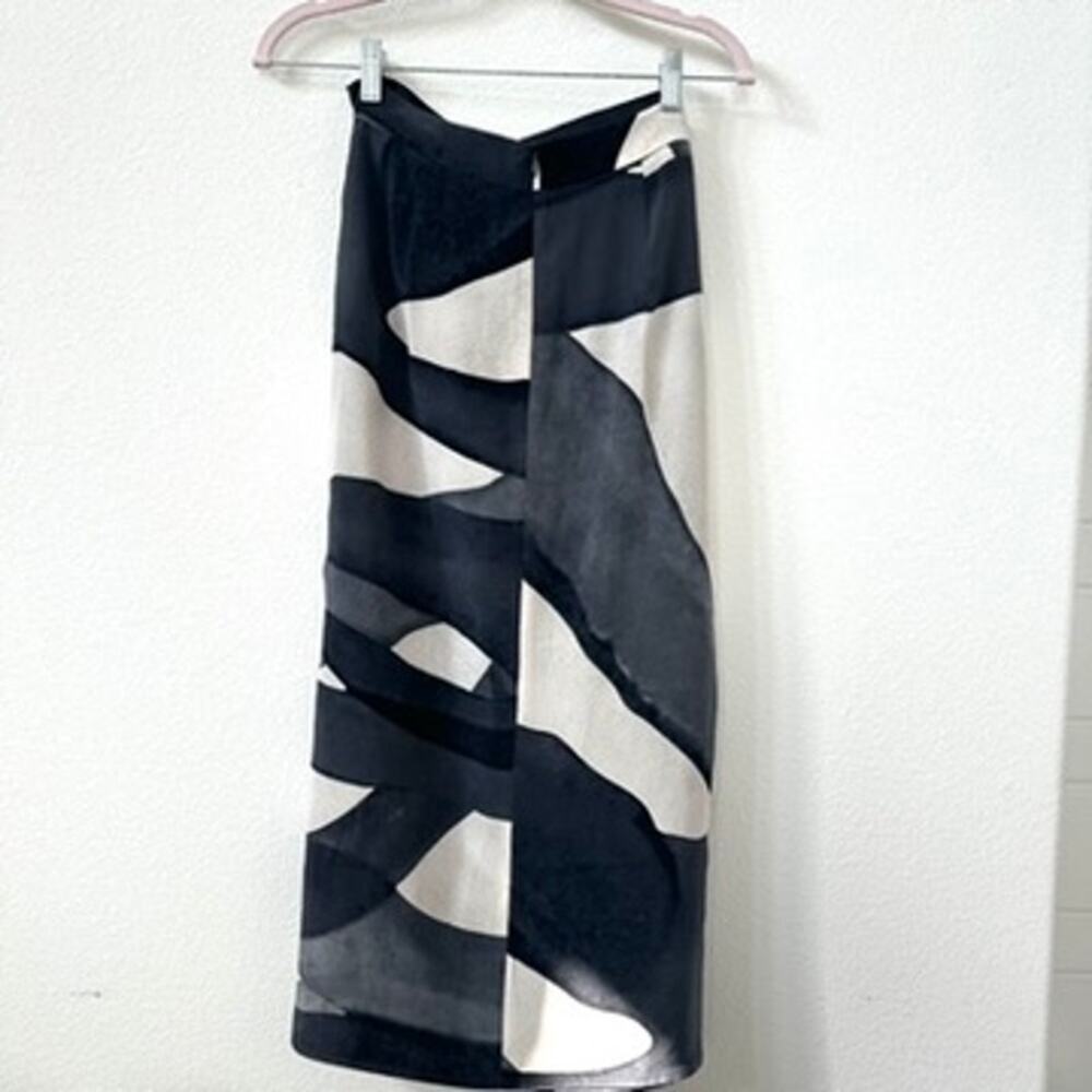 Max Mara Italy Black & White Abstract Print Tie-Waist Midi Skirt Size 8 Silk - Picture 7 of 8